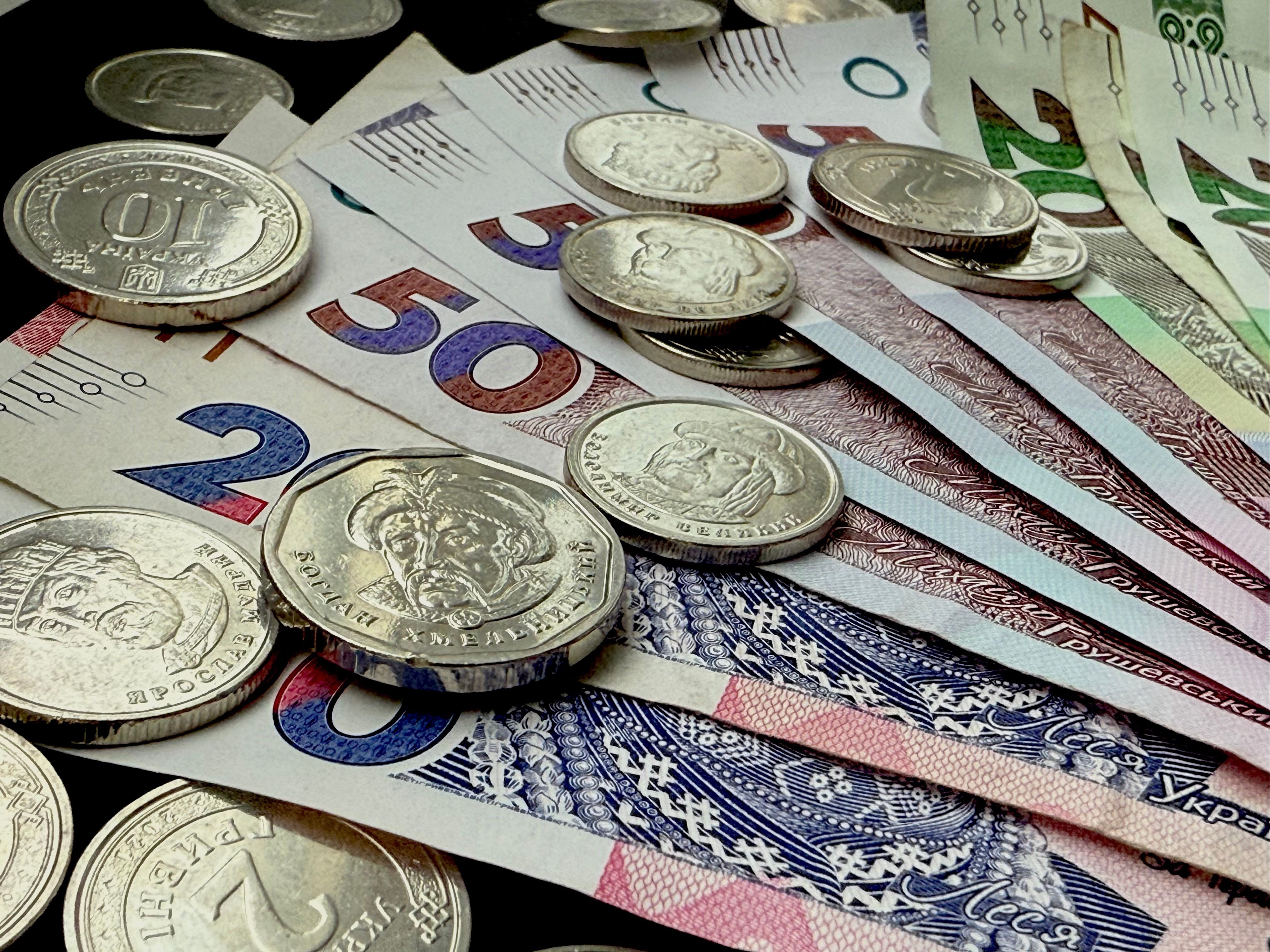 Döviz Kurunda Yatırımcı Temkinli Bekleyişte: Gözler Yeni Verilerde!