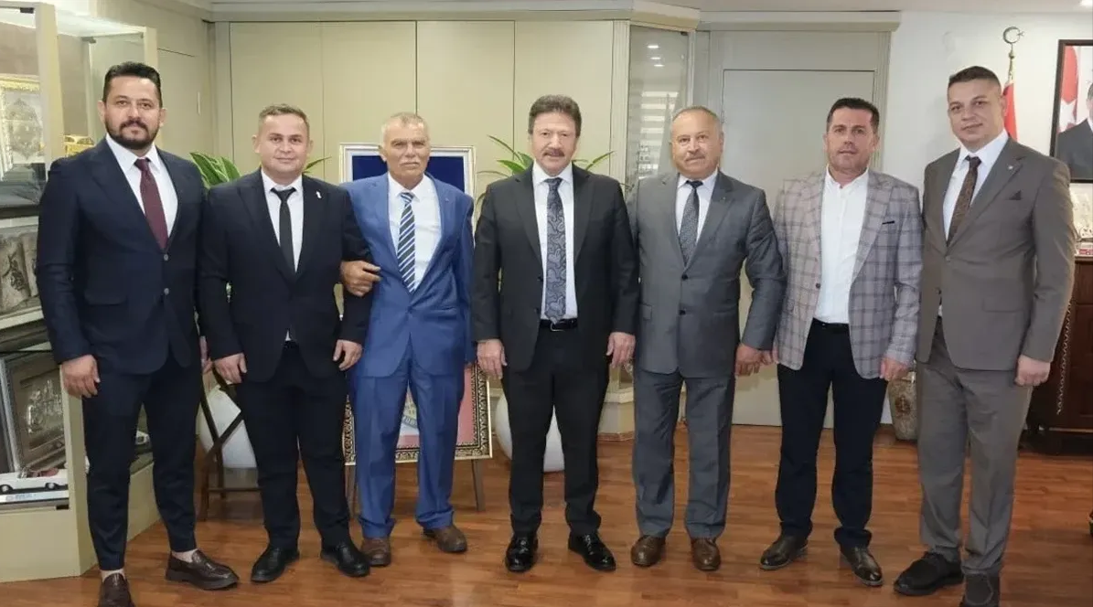 Esnaf Teşkilatında Kritik Zirve: Bolu ESOB'den Mehmet Yiğiner'e Tam Destek