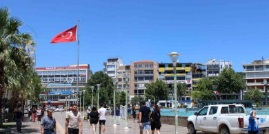 Efeler'de Yeni Eğitim Yılı Öncesi Kritik Toplantı: Planlamalar Görüşüldü