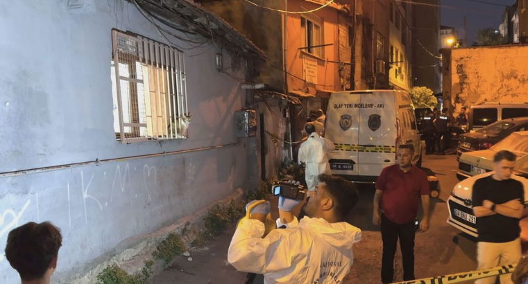 Şişli'de Metruk Binada Erkek Cesedi Bulundu: Ölüm Nedeni Araştırılıyor
