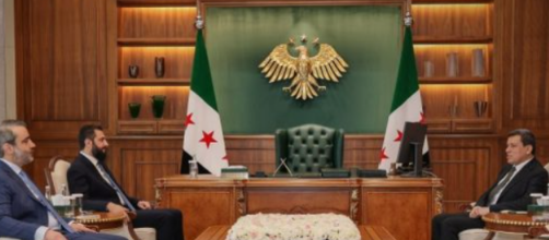 Şara ve Mazlum Abdi Şam’da Görüştü: SDG’nin Entegrasyonu Masada