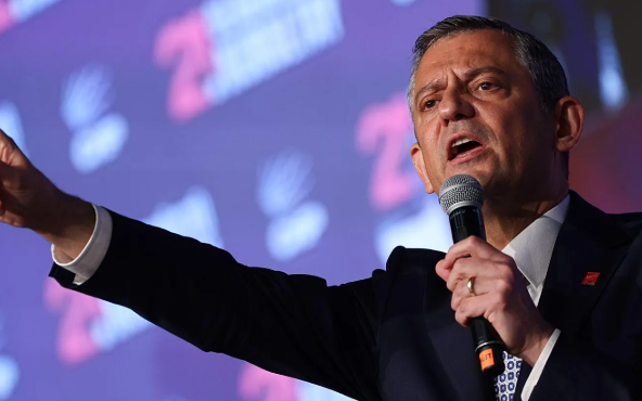 Özgür Özel Derince’de Kadınlarla Bir Araya Geldi