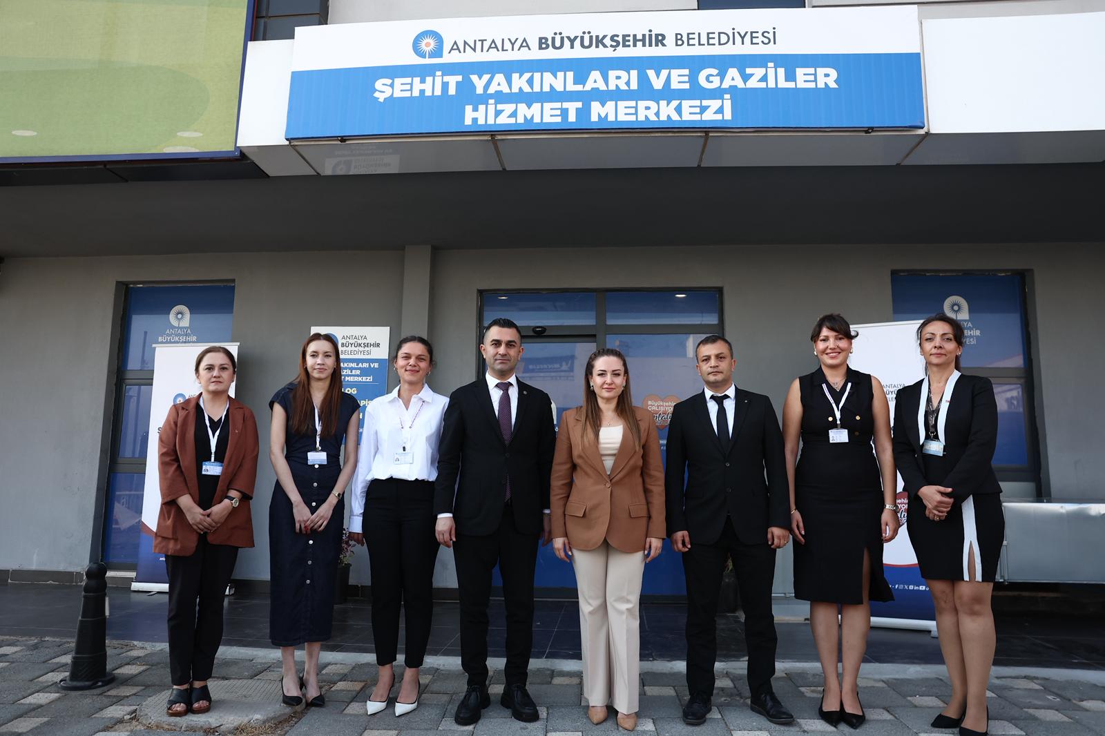 Antalya'da Şehit ve Gazilere Özel Hizmet Merkezi Açıldı