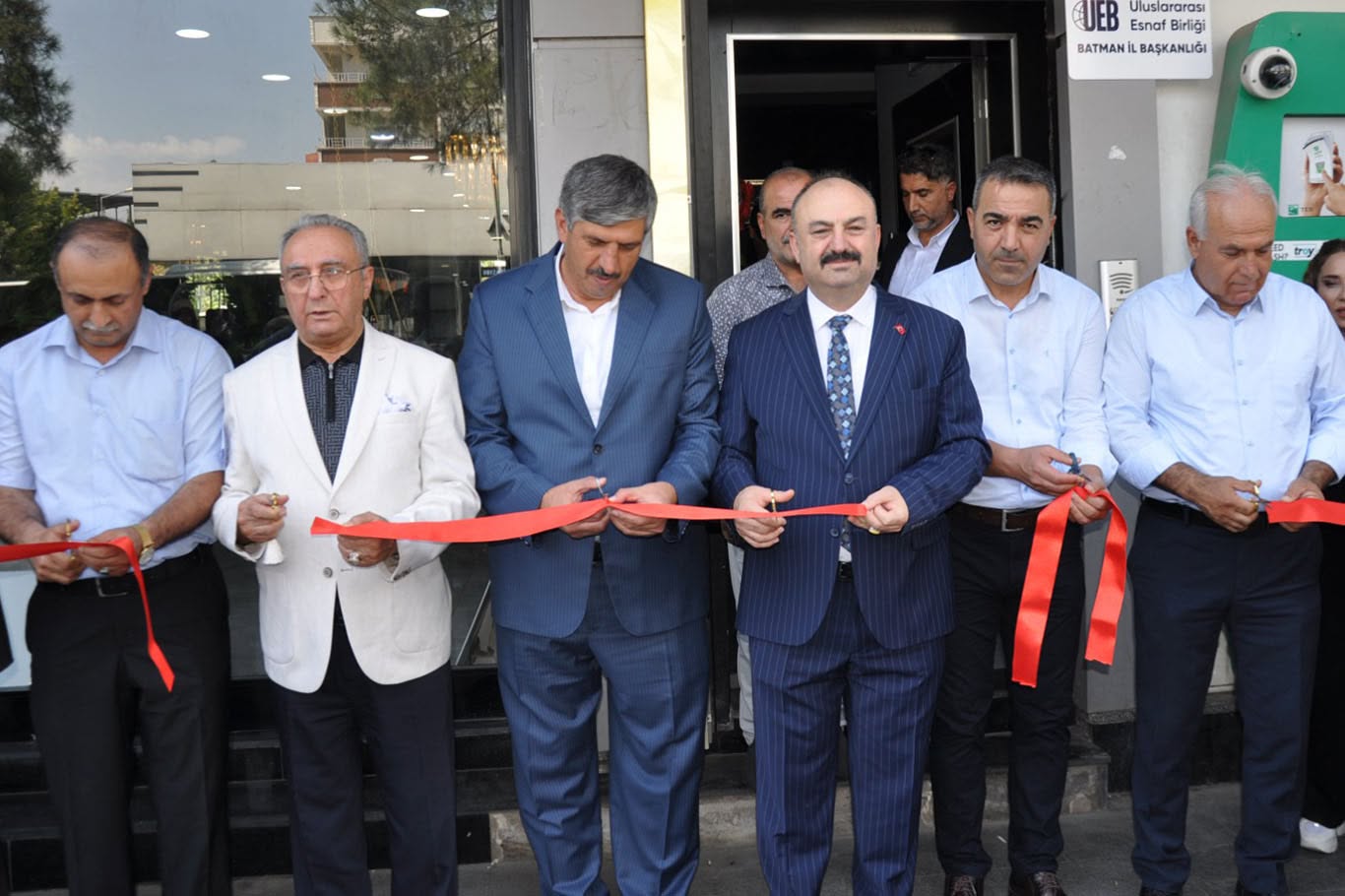 UEB Kurucu Başkanı Mehmet Özdil'in Katıldığı Genel Kurulda Mehmet Sıddık Çiftçi Batman Şube Başkanı Seçildi