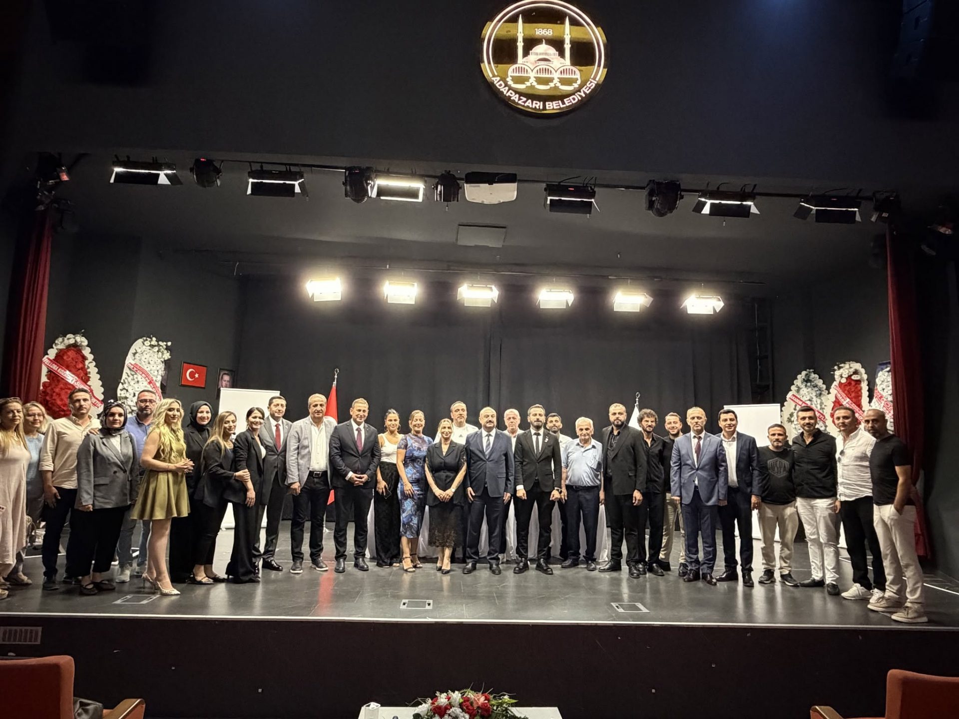 Esnaf Teşkilatlanmasında Yeni Adım: UEB Sakarya İl Şube Temsilciliği Toplandı