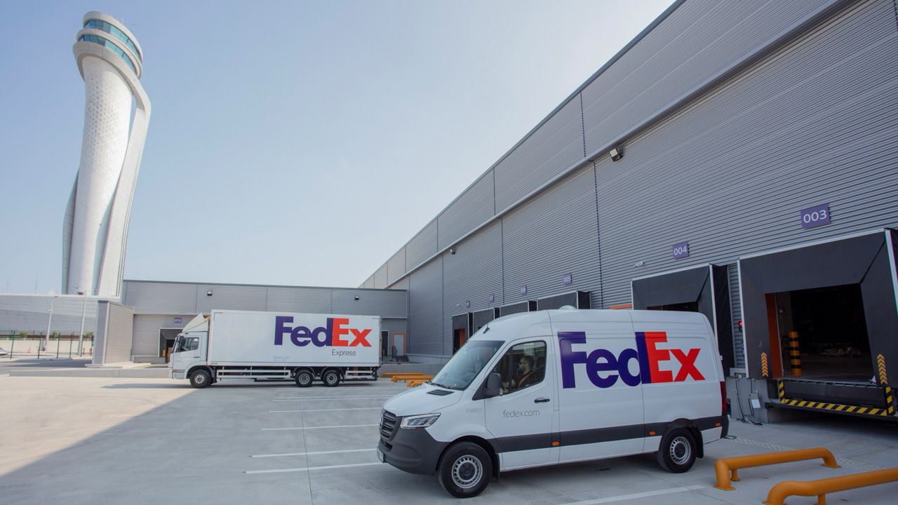 FedEx'ten 2027'de %5,9 Fiyat Artışı Duyurusu