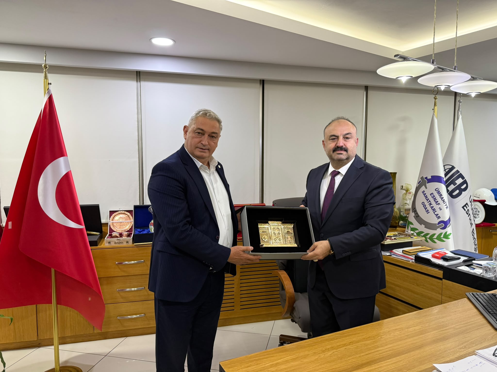 UEB'den Bulgaristan Üzerinden Balkanlar ve Avrupa'ya Ticaret Hamlesi