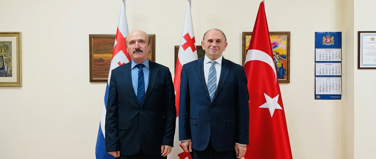 UEB Gürcistan Temsilcisi Çakan, Batum Başkonsolosu Ergün'ü Ziyaret Etti